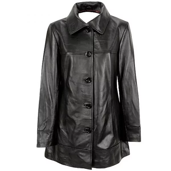 Manteau en cuir pour femme sale