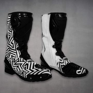 Aleix Espargaro Boots Winter Test 2022
