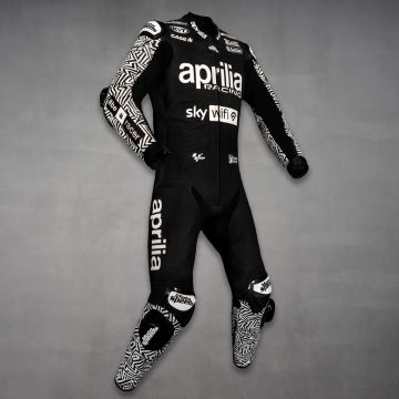 Aleix Espargaro Schwarzer Biker-Anzug Aprilia Wintertest 2022