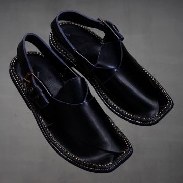 Schwarze Ledersandale