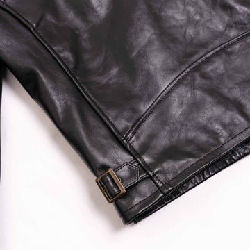 Atmungsaktive Lederjacke
