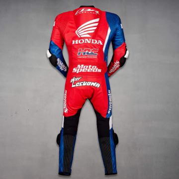 Iker Lecuona suit