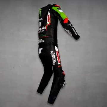 WSBK 黒いスーツ