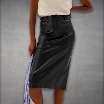 jupe midi en cuir en A