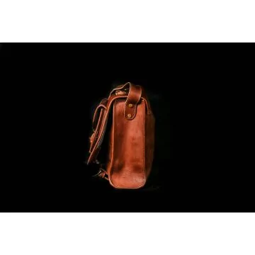 cowhide leather travel bag buckle closure