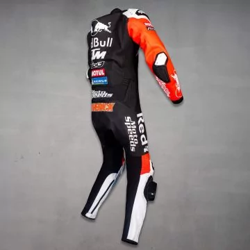 Maverick Viñales Leathers Winter Test 2024 right side view