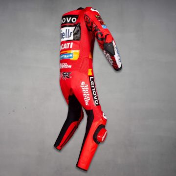Francesco Bagnaia drakt