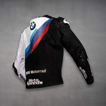кожаная байкерская куртка bmw