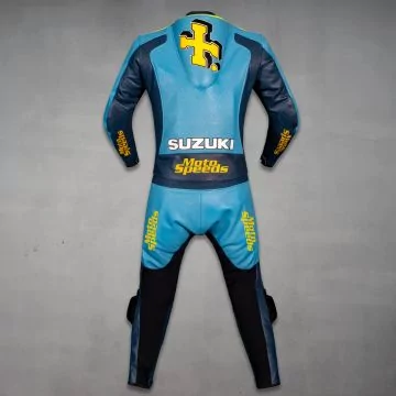 Rizlaスズキレーシングスーツを手に入れよう！セール中！