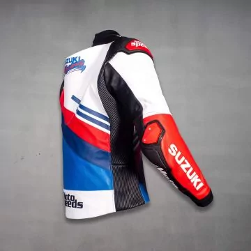 スタイリッシュなスズキバイカージャケットを今すぐ購入！