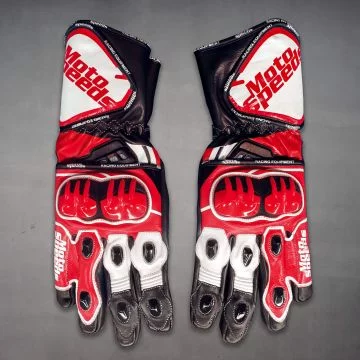 Xavi Vierge Honda Racing Gloves WSBK 2022 top view